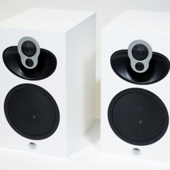 Linn Majik 109