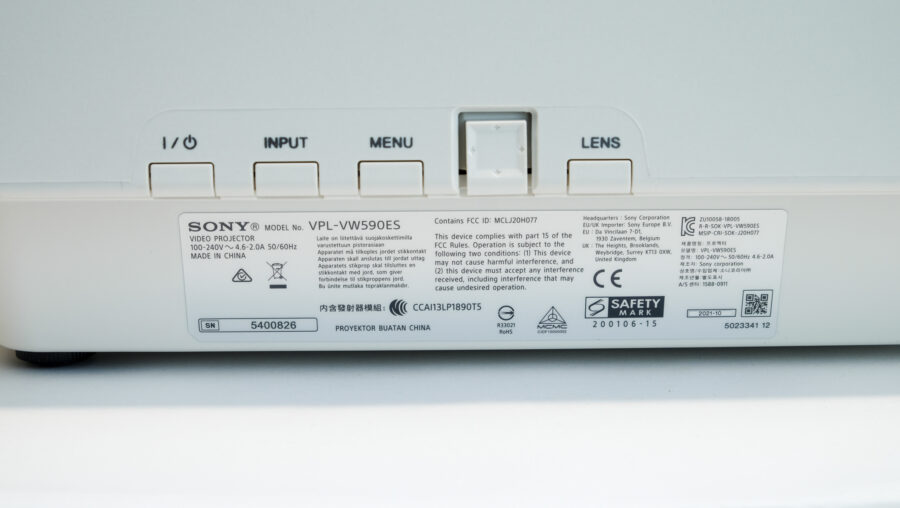 Sony VPL-VW590ES - Bild 4
